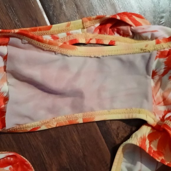 Two-piece Bikini Swimwear - Picture 5 of 7